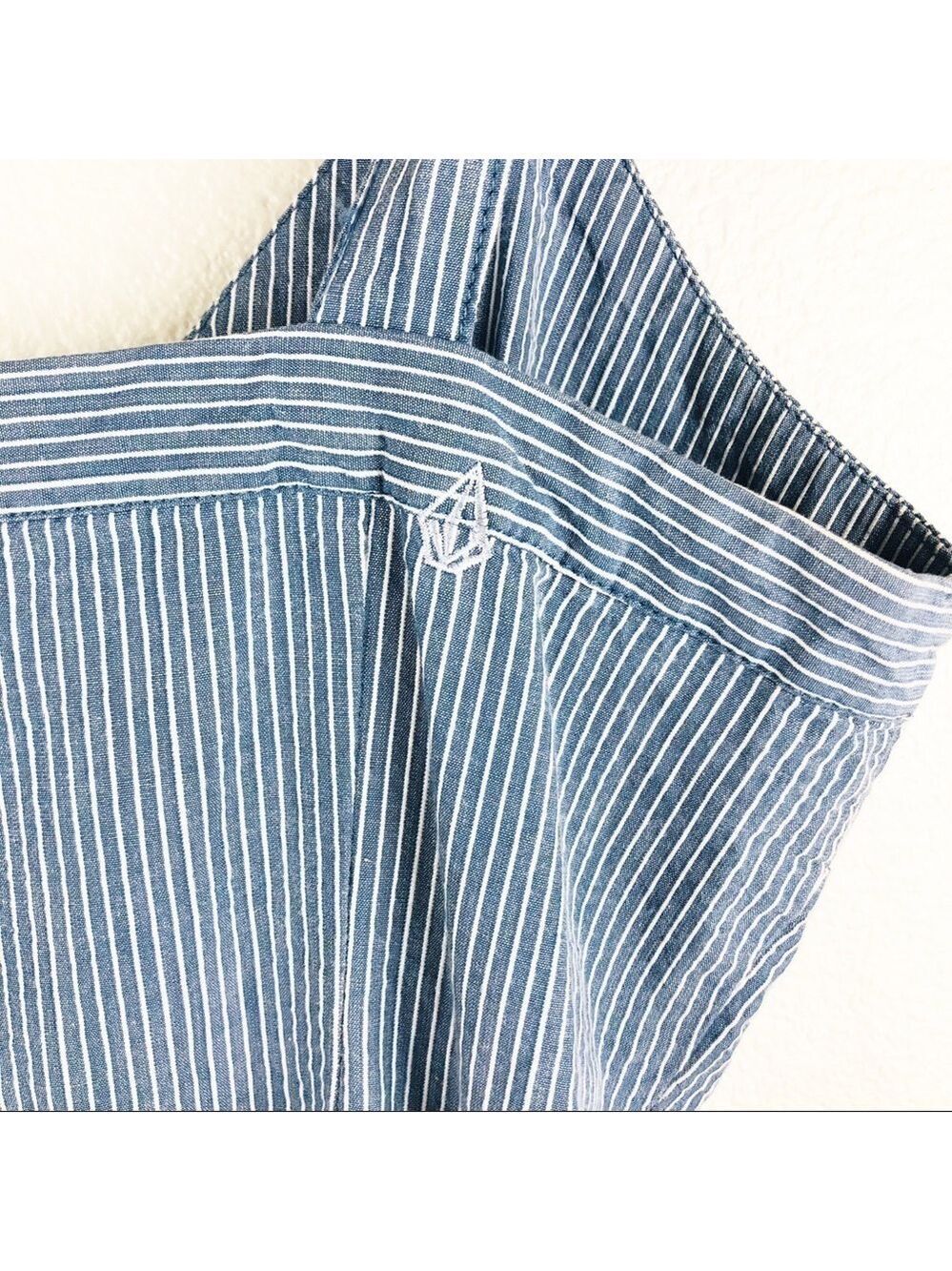 Women’s Volcom Blue Stripe Cute Dress Size 11! - Picture 5 of 8